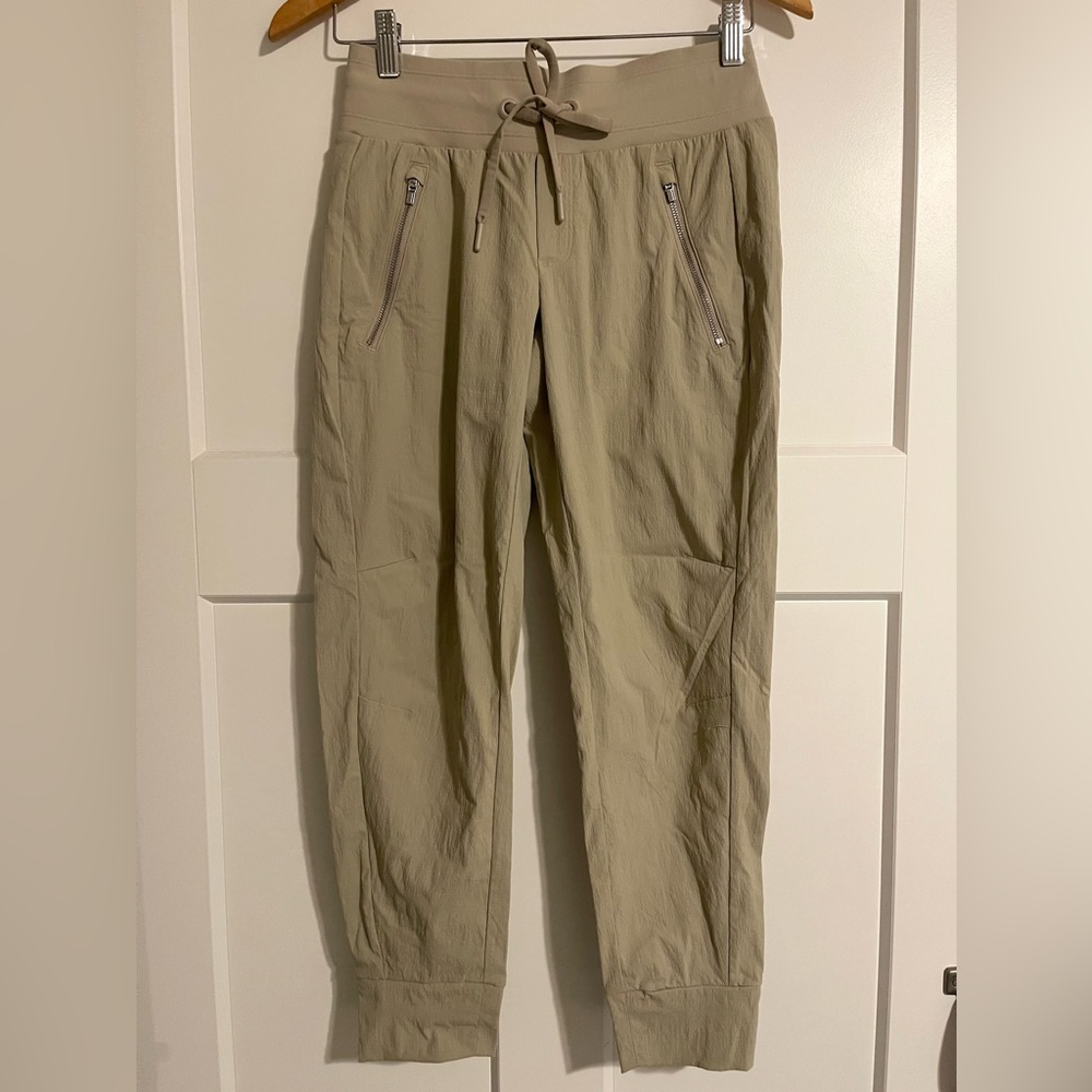 Athleta Trekkie North Tracker Pants